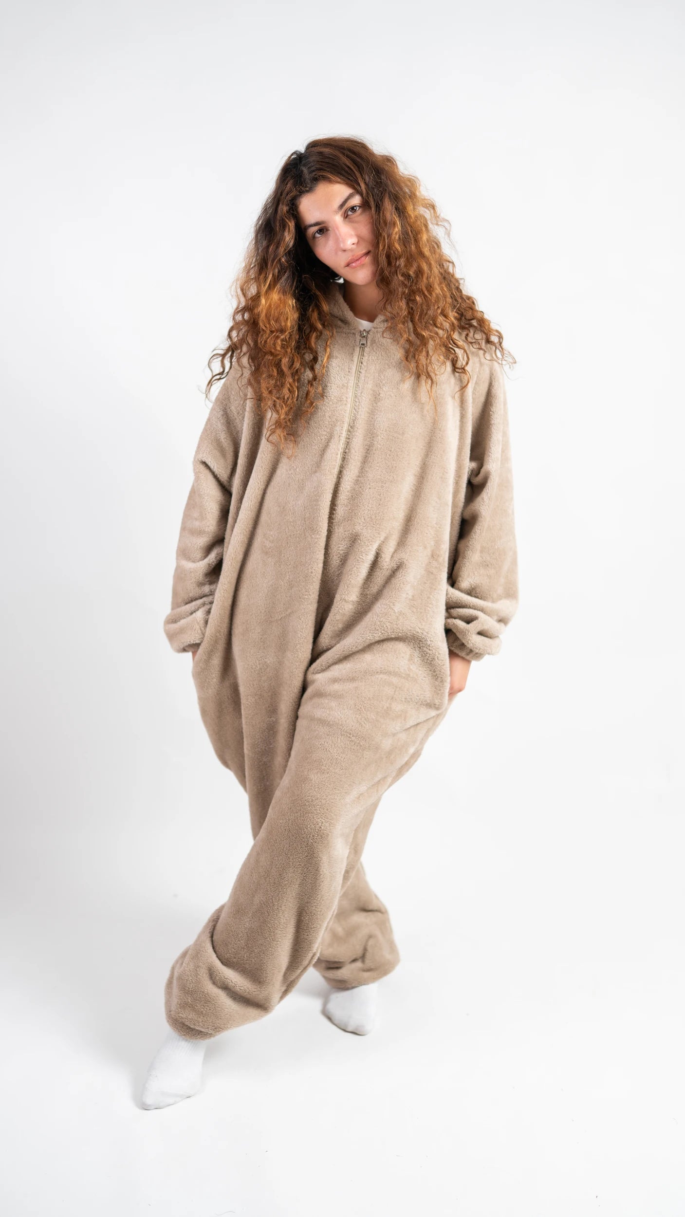 Peony Comfort Onesie - Light Beige