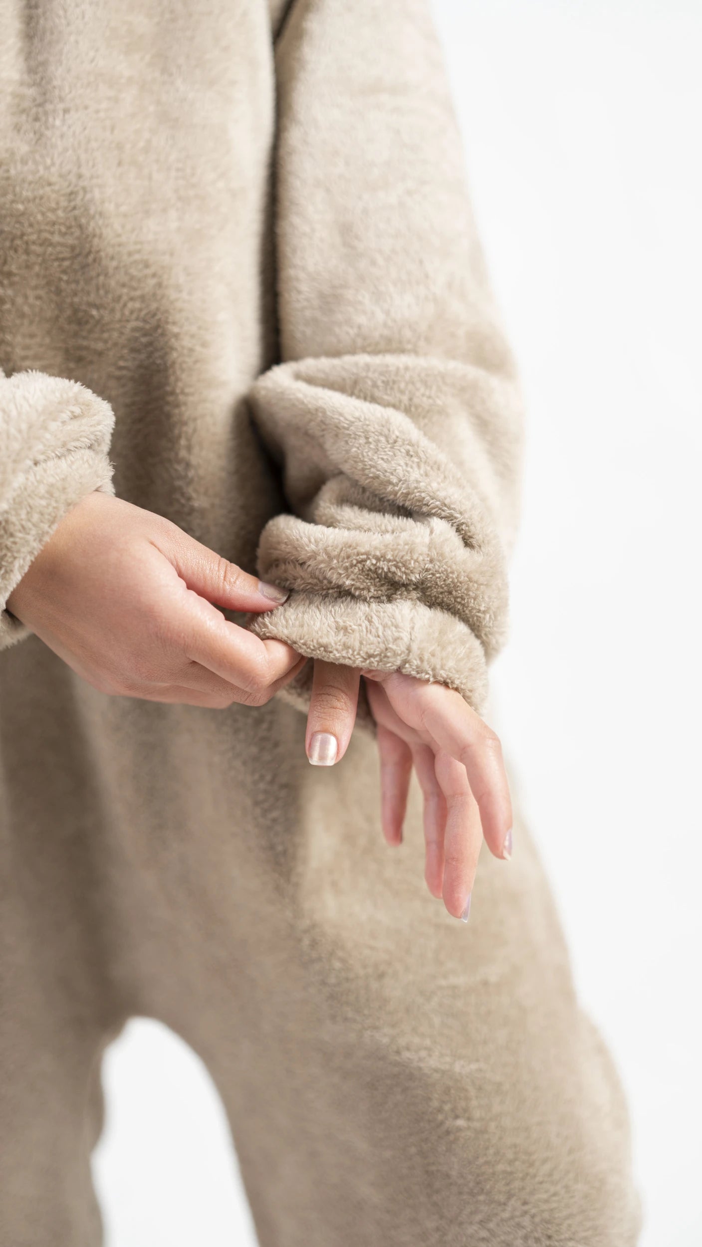 Peony Comfort Onesie - Light Beige