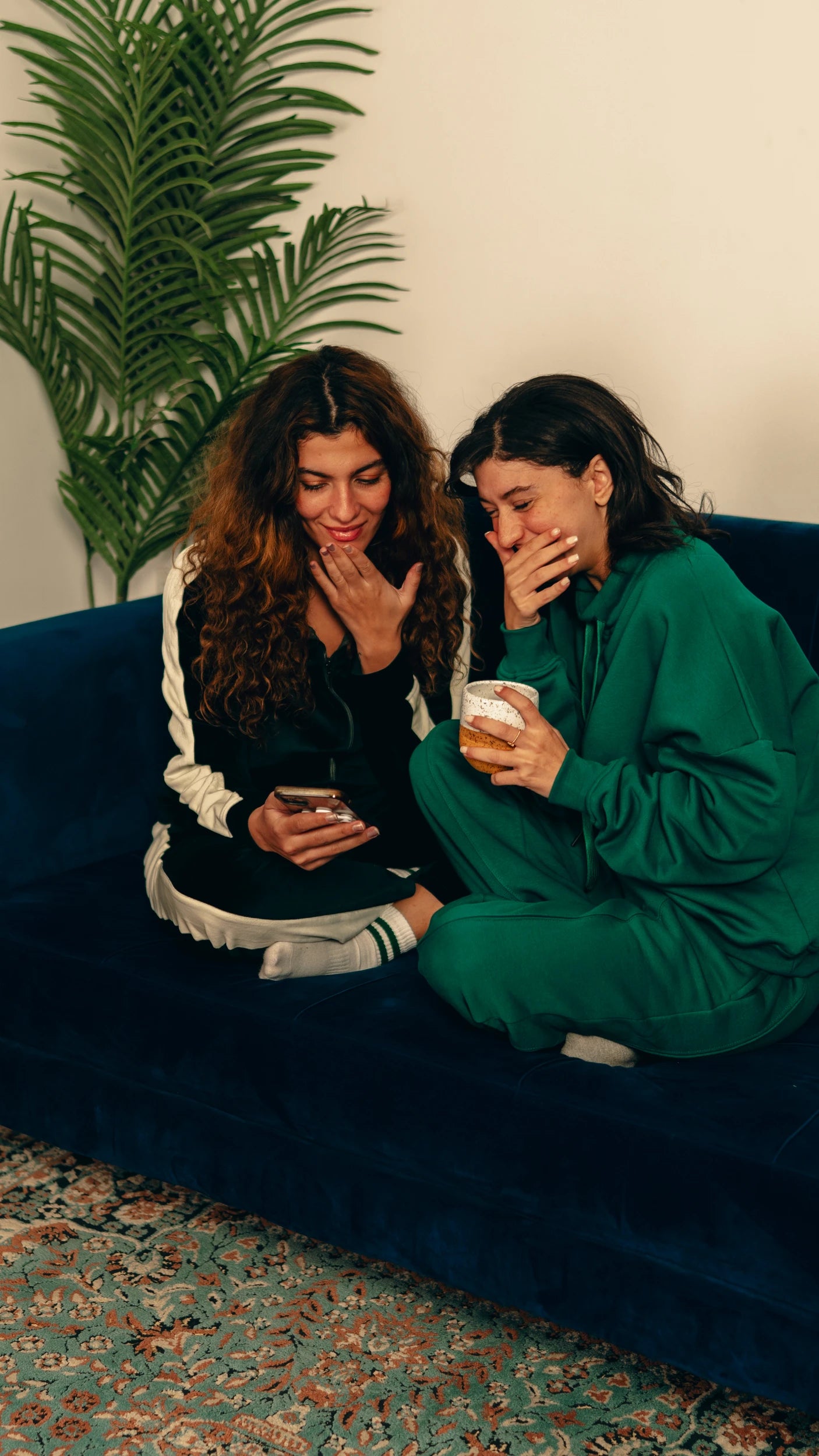 Peony Velvet Lounge Set - Olive